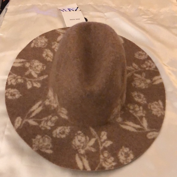 Zara Camel Beige & White Flower Wool Blend Wide Brim Hat Size S NWT - Picture 12 of 12